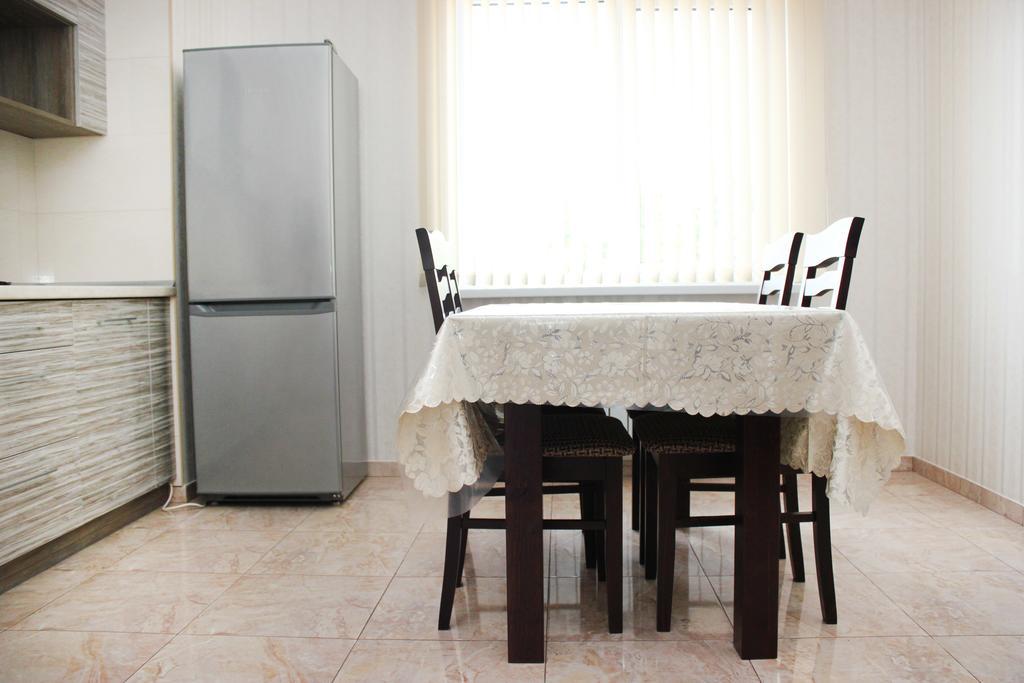 Family Apartments Odessa Екстериор снимка