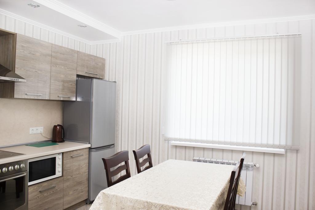 Family Apartments Odessa Екстериор снимка