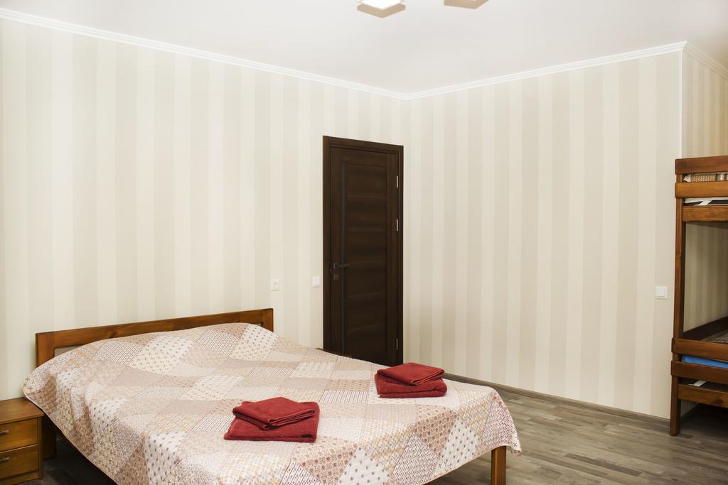 Family Apartments Odessa Екстериор снимка