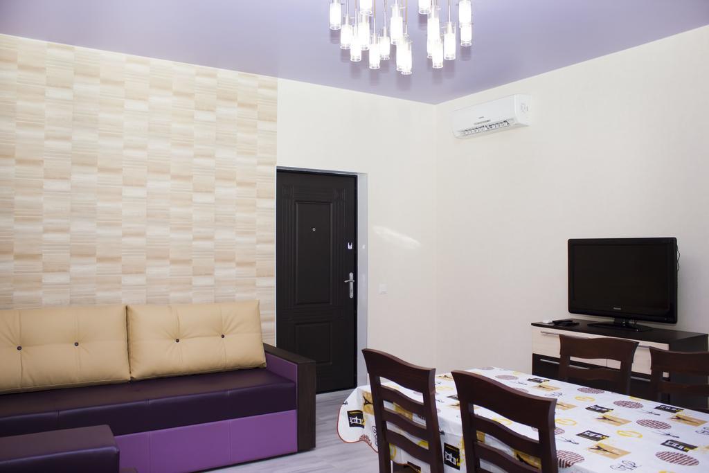 Family Apartments Odessa Екстериор снимка